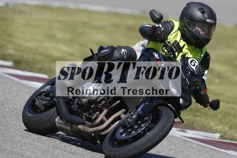 /01 02.04.2026 MAZ ADR/Gruppe rot/66